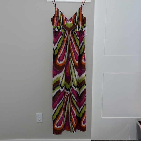 Trina Turk beautiful long silk maxi dress - Picture 7 of 8
